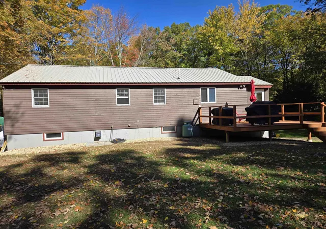 Photo 2 of Single family home for sale at 99 Mountain School Rd, Weare, NH 03281 | MLS# 5112072 | Listing updated on 2026-10-12