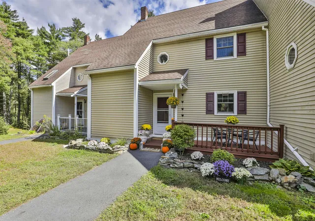 Photo 1 of Townhouse for sale at 212 Raymond Rd #C, Nottingham, NH 03290 | MLS# 5112081 | Listing updated on 2026-10-14