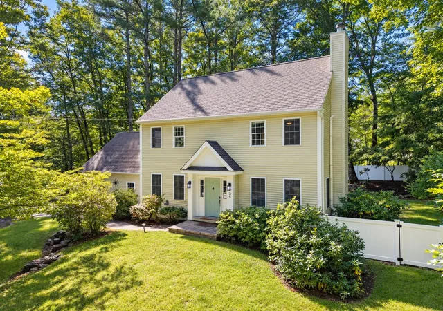 Single family home for sale at 35 Old Lee Rd, Newfields, NH 03856 | MLS# 5112116