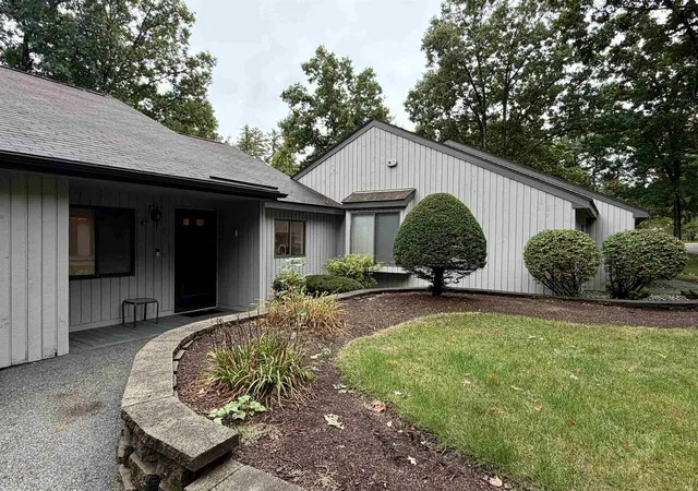 Condo for sale at 23 Essex Green Ct, Merrimack, NH 03054 | MLS# 5112119