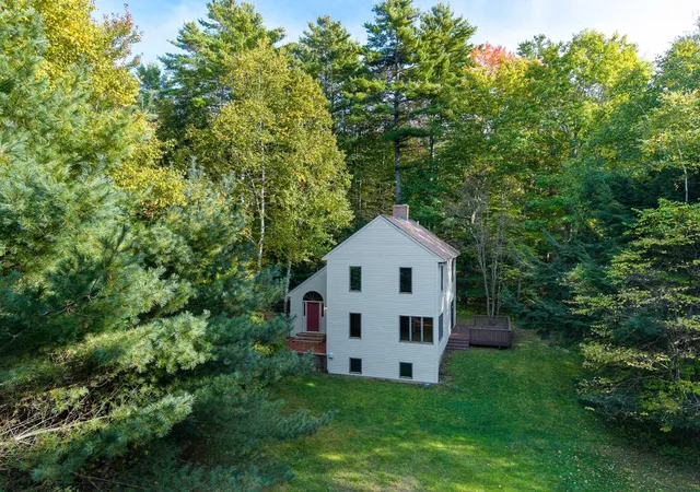 Single family home for sale at 2 Buskey Cir, Hanover, NH 03755 | MLS# 5112120