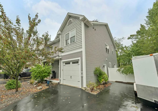 Photo 1 of Single family home for sale at 45 Varney St, Manchester, NH 03102 | MLS# 5112148 | Listing updated on 2026-10-14