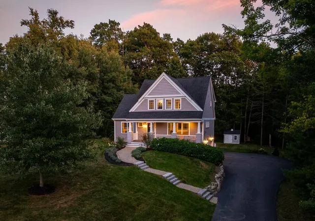 Single family home for sale at 16 Point Of Rocks Ter, Stratham, NH 03885 | MLS# 5112159