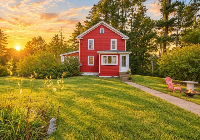 Photo 1 of Single family home for sale at 12 Cocheco Rd, Farmington, NH 03835 | MLS# 5112162 | Listing updated on 2026-10-18