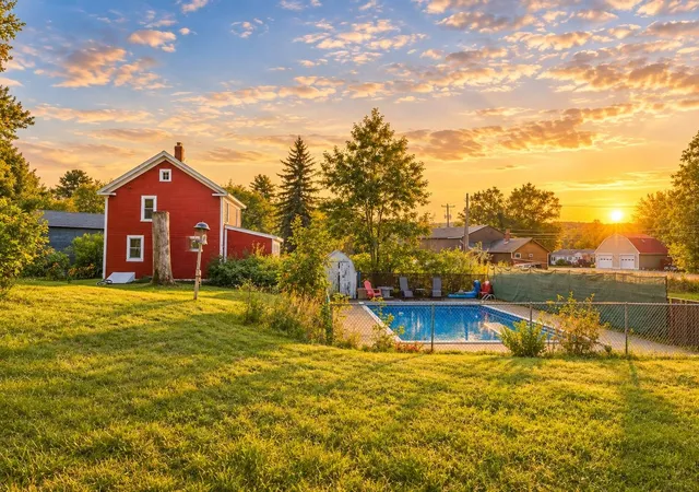 Photo 2 of Single family home for sale at 12 Cocheco Rd, Farmington, NH 03835 | MLS# 5112162 | Listing updated on 2026-10-18