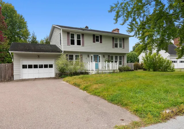 Photo 1 of Sale Pending at 12 Woodland Pl, South Burlington, VT 05403 | MLS# 5112166 | Listing updated on 2026-10-06