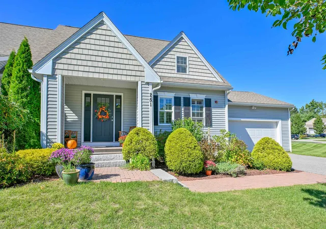 Photo 1 of Townhouse for sale at 251 Villager Rd, Chester, NH 03036 | MLS# 5112231 | Listing updated on 2026-10-15
