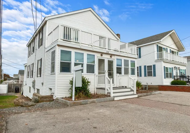 Photo 1 of Multi family home for sale at 124 Ocean Dr, Seabrook, NH 03874 | MLS# 5112257 | Listing updated on 2026-10-12