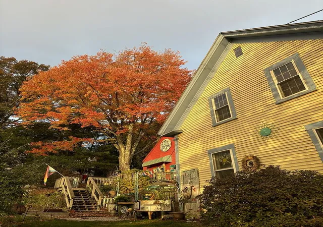 Photo 3 of Single family home for sale at 84 Main St, Ashland, NH 03217 | MLS# 5112277 | Listing updated on 2026-10-13