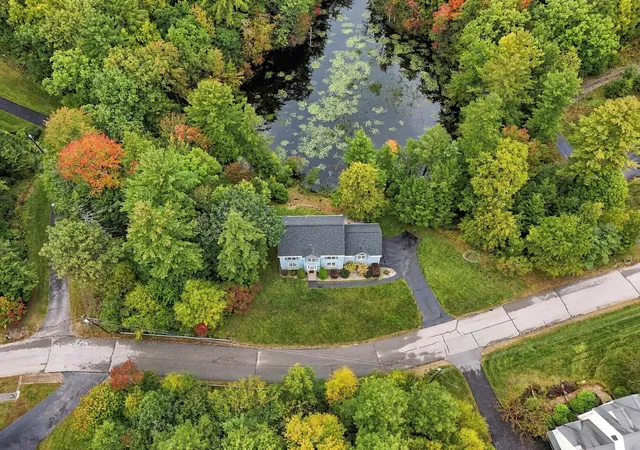 Photo 3 of Single family home for sale at 98 Lady Slipper Ln, Chester, NH 03036 | MLS# 5112319 | Listing updated on 2026-10-07
