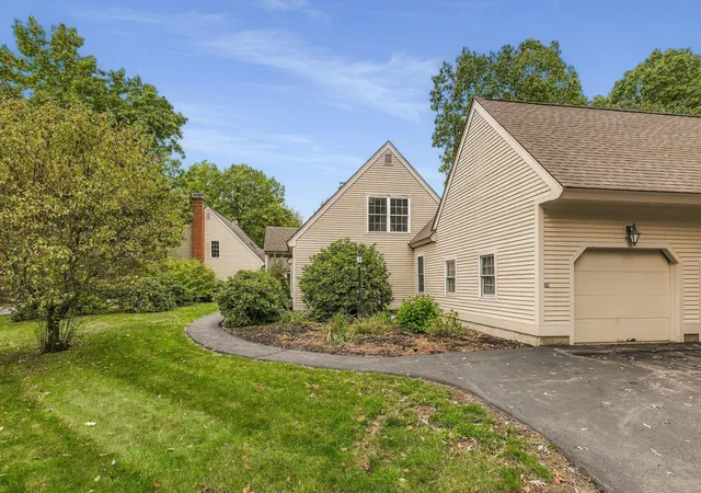Photo 2 of Condo for sale at 26 Stratham Green Rd, Stratham, NH 03885 | MLS# 5112330 | Listing updated on 2026-10-12