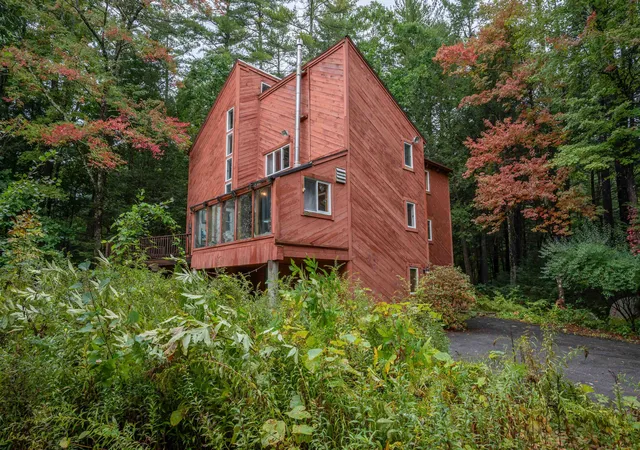 Single family home for sale at 13 Parker Rd, Brookline, NH 03033 | MLS# 5112339