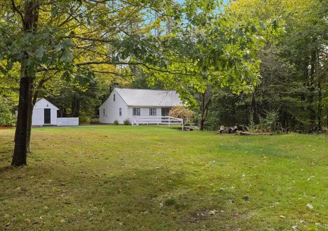 Photo 3 of Sale Pending at 13 Old Stagecoach Rd, Contoocook, NH 03229 | MLS# 5112348 | Listing updated on 2026-10-07