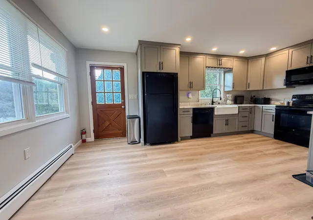 Photo 3 of Single family home for sale at 15 Victor Pl, Rutland, VT 05701 | MLS# 5112408 | Listing updated on 2026-10-01