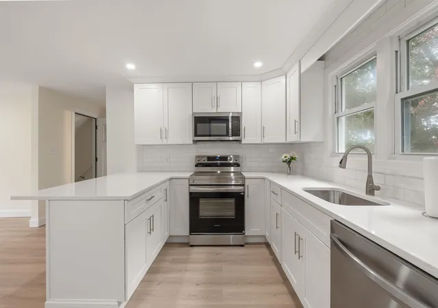 Photo 1 of Condo for sale at 8 Blue Hl Ave #B, Nashua, NH 03064 | MLS# 5112516 | Listing updated on 2026-10-28