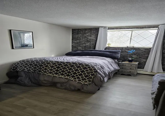 Photo 3 of Condo for sale at 2 Silvestri Cir #6, Derry, NH 03038 | MLS# 5112536 | Listing updated on 2026-10-05