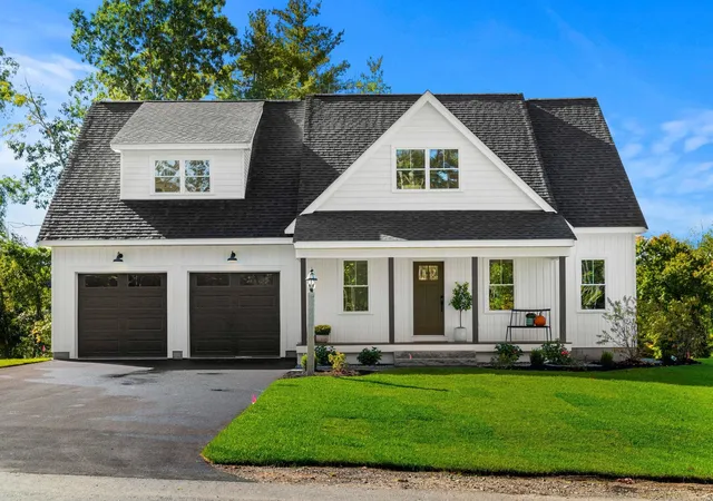 Photo 3 of Single family home for sale at 1 Lukes Way #1, Plaistow, NH 03865 | MLS# 5112540 | Listing updated on 2026-10-28