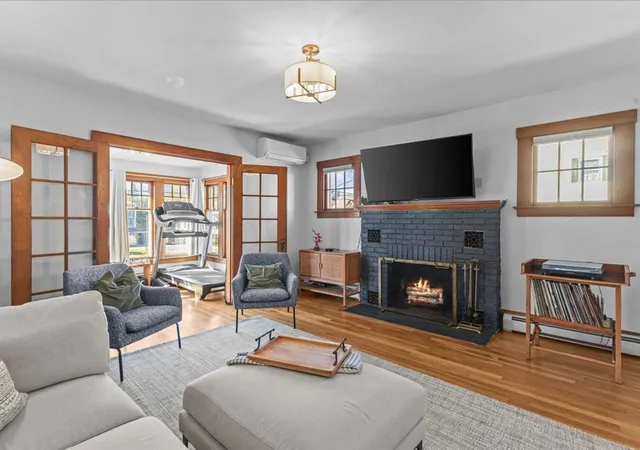 Photo 3 of Sale Pending at 170 Shelburne St, Burlington, VT 05401 | MLS# 5112552 | Listing updated on 2026-10-06