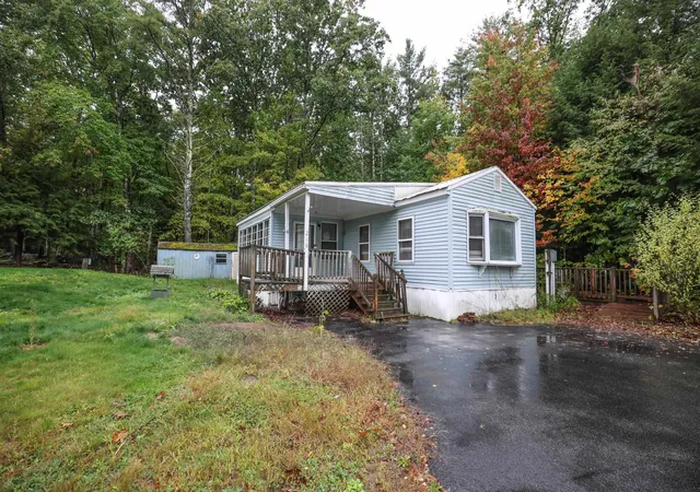Manufactured home for sale at 216 Friendship Ave, Pembroke, NH 03275 | MLS# 5112561