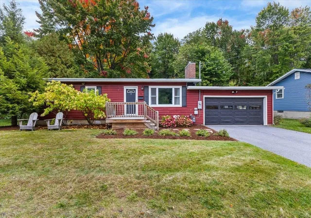 Photo 1 of Single family home for sale at 18 Victory Dr, South Burlington, VT 05403 | MLS# 5112595 | Listing updated on 2026-10-03