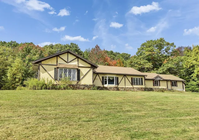 Single family home for sale at 125 Parker Rd, Jaffrey, NH 03452 | MLS# 5112632