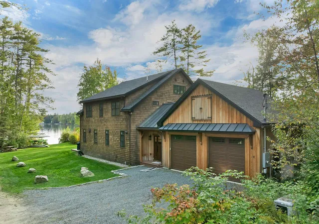 Photo 1 of Single family home for sale at 48 Kim's Aly, Moultonborough, NH 03254 | MLS# 5112701 | Listing updated on 2026-10-29