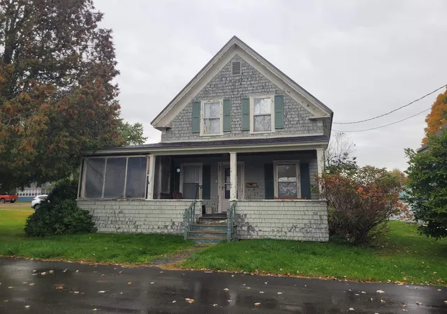 Photo 1 of Single family home for sale at 4 Hopkinson Pl, Lancaster, NH 03584 | MLS# 5112702 | Listing updated on 2026-10-09