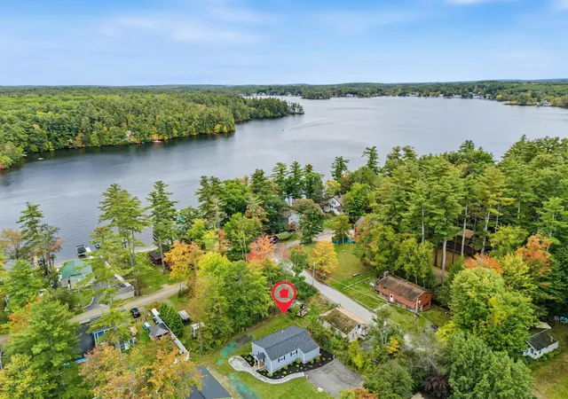 Photo 3 of Single family home for sale at 601 Collettes Grv Rd, Derry, NH 03038 | MLS# 5112703 | Listing updated on 2026-10-07