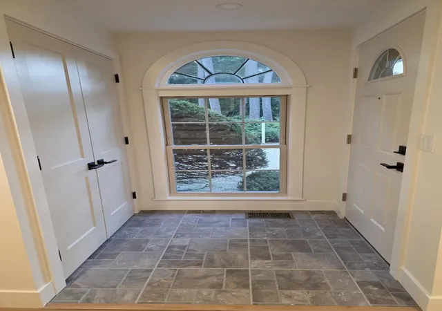 Photo 2 of Townhouse for sale at 21 Braemar Rd, Windham, NH 03087 | MLS# 5112738 | Listing updated on 2026-10-21