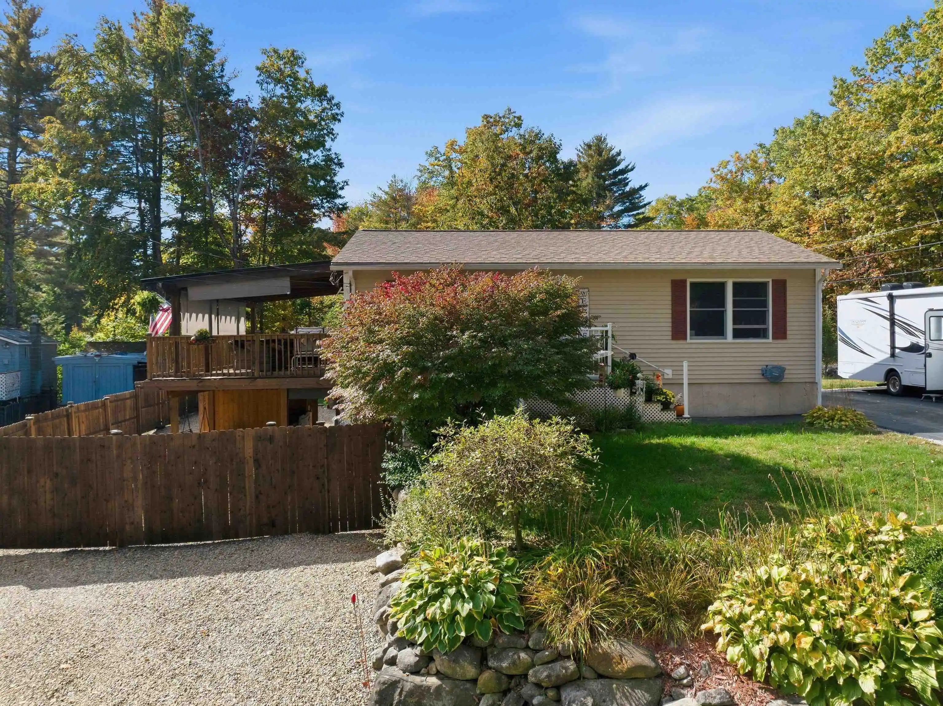 Photo 3 of Single family home for sale at 649 Shaker Rd, Canterbury, NH 03224 | MLS# 5112741 | Listing updated on 2026-10-27