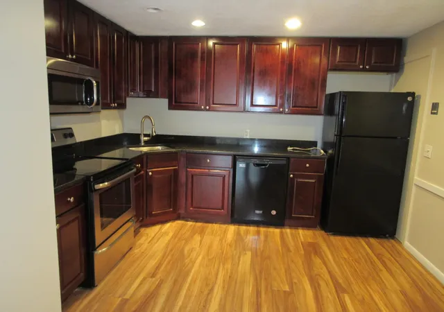 Photo 2 of Condo for sale at 97 E Broadway #9, Derry, NH 03038 | MLS# 5112798 | Listing updated on 2026-10-15