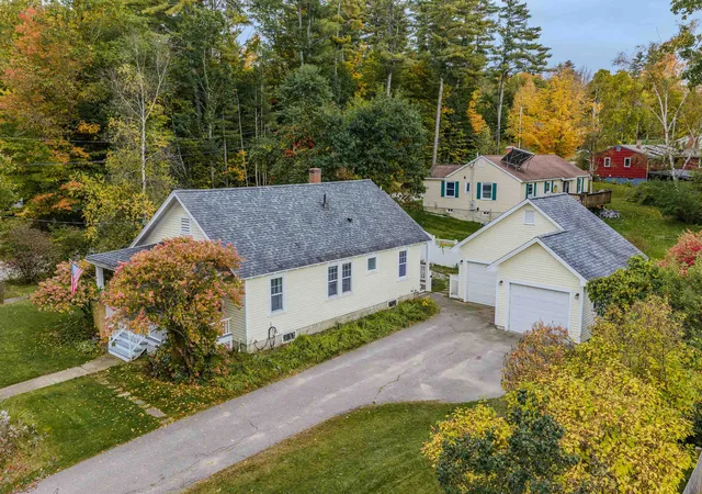Photo 2 of Single family home for sale at 49 Merrill St, Plymouth, NH 03264 | MLS# 5112799 | Listing updated on 2026-10-14