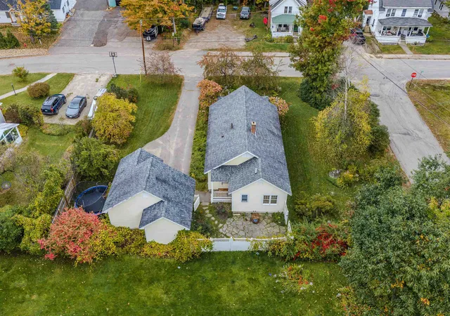 Photo 3 of Single family home for sale at 49 Merrill St, Plymouth, NH 03264 | MLS# 5112799 | Listing updated on 2026-10-14