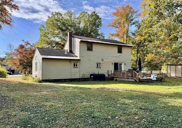Single family home for sale at 146 Mountain Ave, Northwood, NH 03261 | MLS# 5112858