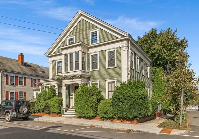 Condo for sale at 401 Islington St #4, Portsmouth, NH 03801 | MLS# 5112869