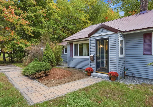 Photo 3 of Single family home for sale at 13 Rowell Dr, Franklin, NH 03235 | MLS# 5112876 | Listing updated on 2026-10-10