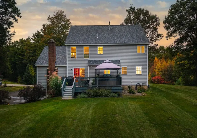 Photo 2 of Single family home for sale at 86 Godfrey Ln, Fremont, NH 03044 | MLS# 5112886 | Listing updated on 2026-10-12