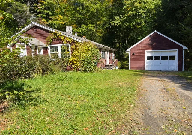 Photo 1 of Single family home for sale at 884 Nh Route 12, Westmoreland, NH 03467 | MLS# 5112914 | Listing updated on 2026-10-19