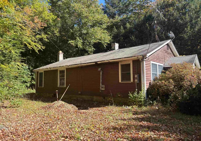 Photo 2 of Single family home for sale at 884 Nh Route 12, Westmoreland, NH 03467 | MLS# 5112914 | Listing updated on 2026-10-19