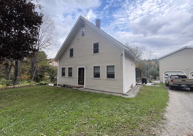 Photo 1 of Single family home for sale at 44 Gunn Mountain Rd, Ashuelot, NH 03441 | MLS# 5112930 | Listing updated on 2026-10-21