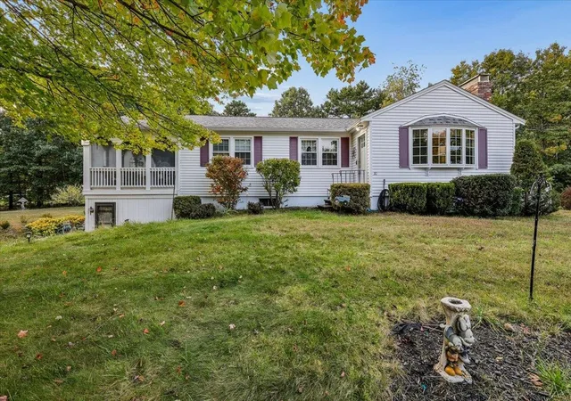 Photo 1 of Sale Pending at 30 Whippoorwill Dr, Newton, NH 03858 | MLS# 5113006 | Listing updated on 2026-10-13