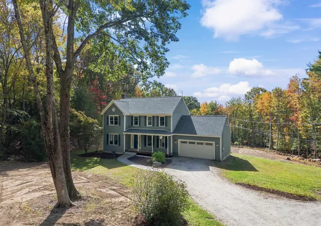 Photo 3 of Single family home for sale at 64 Brown Hl Rd, Bow, NH 03304 | MLS# 5113015 | Listing updated on 2026-10-10