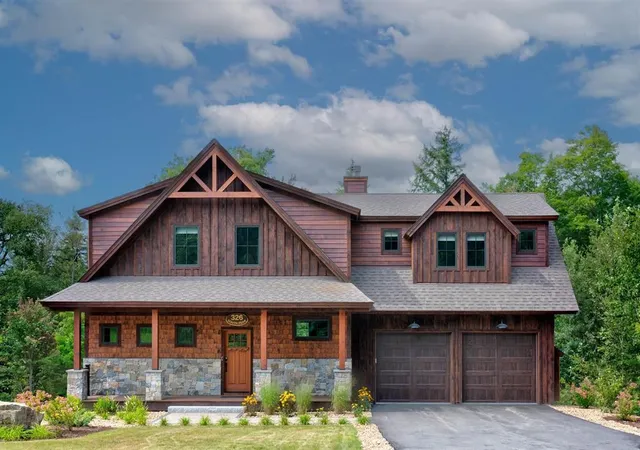 Single family home for sale at 326 S Peak Rd, Lincoln, NH 03251 | MLS# 5113036