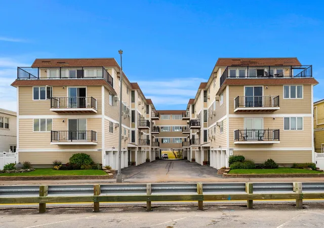 Condo for sale at 407 Ocean Blvd #B11, Hampton, NH 03842 | MLS# 5113072