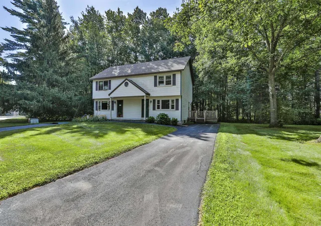 Photo 1 of Condo for sale at 3 Metalak Dr #3, Concord, NH 03303 | MLS# 5113125 | Listing updated on 2026-10-09