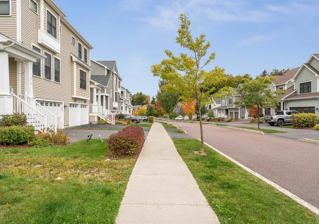 Photo 3 of Townhouse for sale at 366 O'brien Farm Rd, South Burlington, VT 05403 | MLS# 5113139 | Listing updated on 2026-10-07
