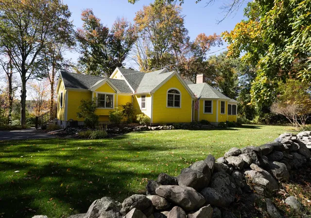 Single family home for sale at 196 Bunker Hl Ave, Stratham, NH 03885 | MLS# 5113162
