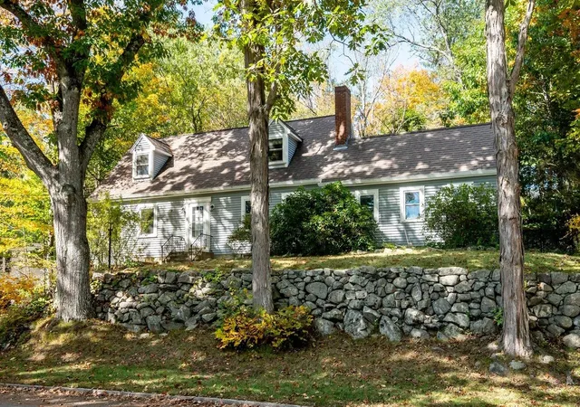 Photo 1 of Single family home for sale at 30 Garden Ln, Durham, NH 03824 | MLS# 5113175 | Listing updated on 2026-10-09