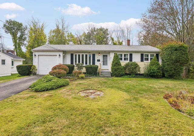 Photo 2 of Single family home for sale at 74 Coakley Rd, Portsmouth, NH 03801 | MLS# 5113180 | Listing updated on 2026-10-15
