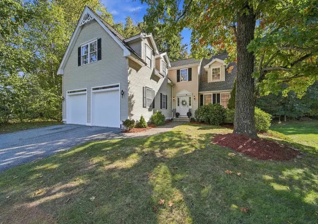 Condo for sale at 17 Glencliff Way, Nashua, NH 03063 | MLS# 5113202